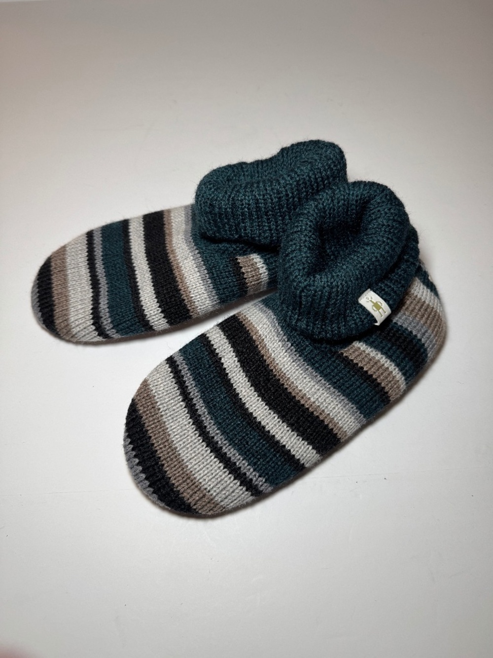 Smartwool Hudson Trail Slippers Men’s Small Merino Wool Striped Cabin Cozy NWOT